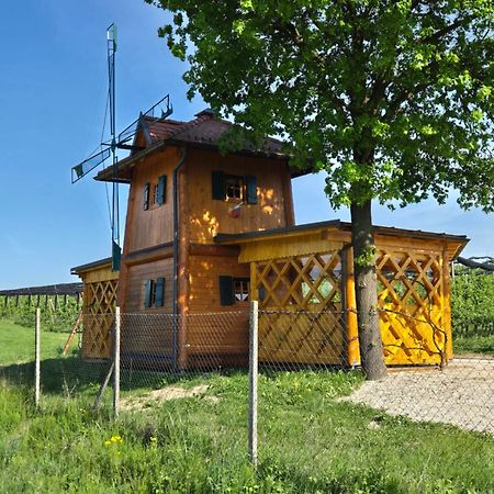 Unique Wooden Holiday House In Nature Lukovica pri Domžalah Exteriér fotografie