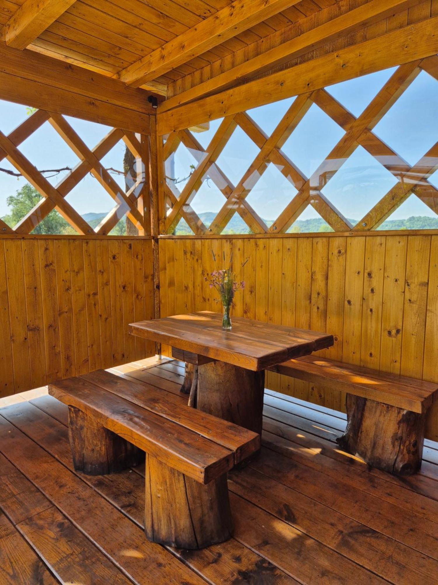 Unique Wooden Holiday House In Nature Lukovica pri Domžalah Exteriér fotografie